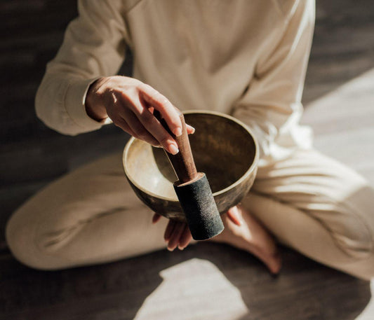 Handmade Himalayan Throat Singing Bowl: Note G - Yogic Box